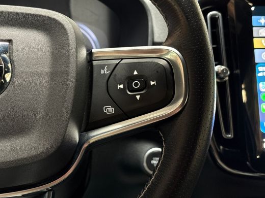 Volvo  XC40 1.5 T4 Recharge R-Design Expression 211Pk Automaat (APPLE CARPLAY, LEDER/ALCANTARA, CAMERA, GETIN... ActivLease financial lease