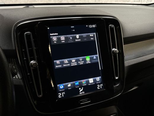 Volvo  XC40 1.5 T4 Recharge R-Design Expression 211Pk Automaat (APPLE CARPLAY, LEDER/ALCANTARA, CAMERA, GETIN... ActivLease financial lease