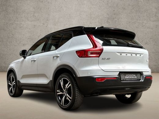 Volvo  XC40 1.5 T4 Recharge R-Design Expression 211Pk Automaat (APPLE CARPLAY, LEDER/ALCANTARA, CAMERA, GETIN... ActivLease financial lease