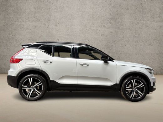 Volvo  XC40 1.5 T4 Recharge R-Design Expression 211Pk Automaat (APPLE CARPLAY, LEDER/ALCANTARA, CAMERA, GETIN... ActivLease financial lease