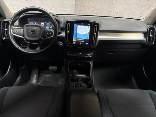Volvo  XC40 1.5 T5 Recharge Inscription 252Pk Automaat (APPLE CARPLAY, GROOT NAVI, TREKHAAK, GETINT GLAS, SPO... ActivLease financial lease