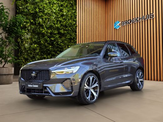 Volvo  XC60 2.0 T6 Plug-in hybrid AWD Ultimate Dark | Luchtvering | Trekhaak | 360 Cam | Stoelventilatie | Pa...