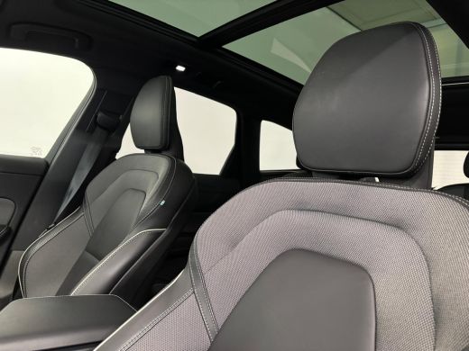 Volvo  XC60 Recharge T6 AWD Plus Dark | SoH 100% | PDC V+A en 360 camera | Keyless Entry - Start | Panoramada... ActivLease financial lease