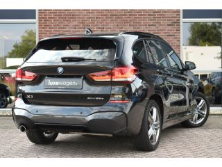 BMW X1 xDrive25e 220pk M-Sport Leder Stuurverw LED El-klep DAB BTW-auto!