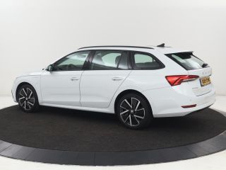 Skoda Octavia 1.4 TSI iV PHEV Business Edition | Adaptive cruise | Stuurverwarming | Carplay | Navigatie | Keyl...