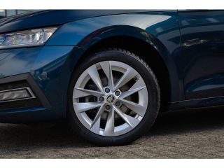 Skoda Octavia Combi 1.5 e-TSI Business Edition Plus | Cruise control adaptief | Apple Carplay/Android Auto | St...