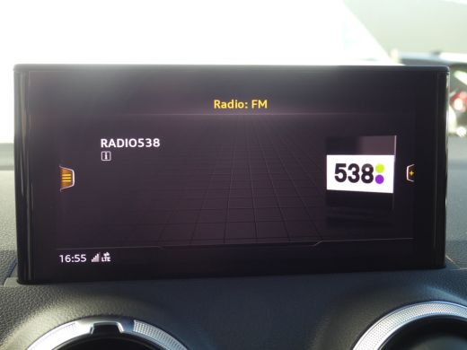 Audi Q2 30 TFSI Advanced edition | CAMERA | PARKEERSENSOREN V+A | NAVI | APPLE CARPLAY / ANDRIOD AUTO | L... ActivLease financial lease
