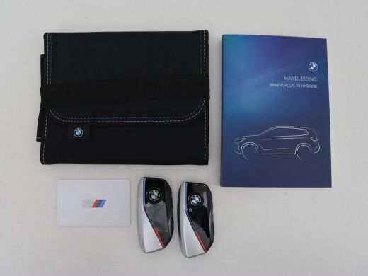 BMW X1 xDrive25e M Sport | SOH 93,3% | Adaptive cruise | Massage | Sportstoelen | Keyless | Stuurverwarm... ActivLease financial lease