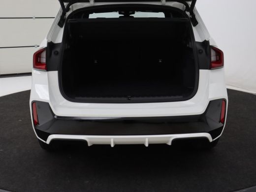 BMW X1 xDrive25e M Sport | SOH 93,3% | Adaptive cruise | Massage | Sportstoelen | Keyless | Stuurverwarm... ActivLease financial lease