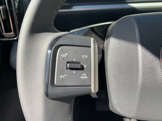 Citroën &euml;-C3 Aircross Max 113pk 44 kWh Airco | AppleCarplay/ Android Auto | Camera | Cruise Control | DAB | LED | Navi | ActivLease financial lease
