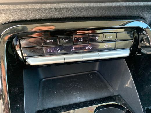 Citroën &euml;-C3 Aircross Max 113pk 44 kWh Airco | AppleCarplay/ Android Auto | Camera | Cruise Control | DAB | LED | Navi | ActivLease financial lease