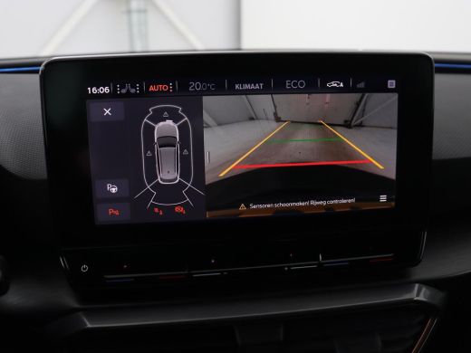 CUPRA Leon 1.4 eHybrid VZ | SOH 90,7% | 245pk | Stoelverwarming | Adaptive cruise | Camera | Carplay | Navig... ActivLease financial lease