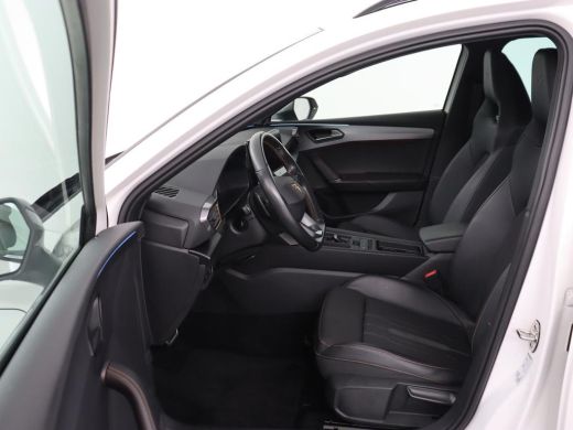 CUPRA Leon 1.4 eHybrid VZ | SOH 90,7% | 245pk | Stoelverwarming | Adaptive cruise | Camera | Carplay | Navig... ActivLease financial lease