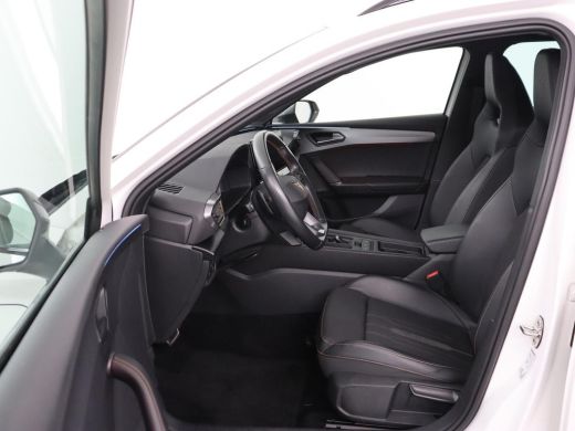 CUPRA Leon 1.4 eHybrid VZ | SOH 90,7% | 245pk | Stoelverwarming | Adaptive cruise | Camera | Carplay | Navig... ActivLease financial lease