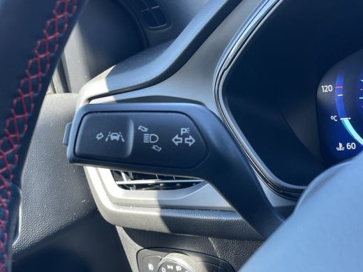Ford Focus 1.0 EcoBoost Hybrid ST Line X | Trekhaak | Camera | B&O audio | Panoramadak | Winter Pack ActivLease financial lease