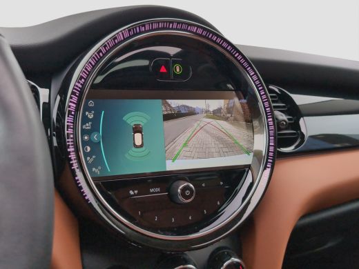 Mini 5-Deurs 1.5 Camden Edition | Panoramadak | Leder | Camera | Cruise Control | Airco (automatisch) | Apple ... ActivLease financial lease