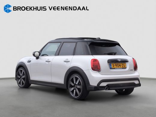 Mini 5-Deurs 1.5 Camden Edition | Panoramadak | Leder | Camera | Cruise Control | Airco (automatisch) | Apple ... ActivLease financial lease
