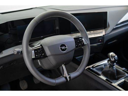 Opel Astra Sports Tourer 1.2 Turbo Business Edition | 8 Jaar Garantie | Stoel & Stuurverwarming | Camera | C... ActivLease financial lease