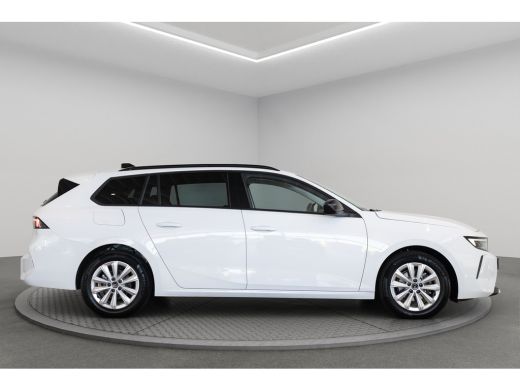 Opel Astra Sports Tourer 1.2 Turbo Business Edition | 8 Jaar Garantie | Stoel & Stuurverwarming | Camera | C... ActivLease financial lease