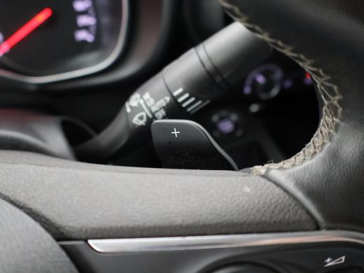 Opel Combo 1.5D 130 PK AUT. L2H1 INNOVATION+ PAKKET | NAVIGATIE | LMV | SIDEBARS | CAMERA | CARPLAY ActivLease financial lease