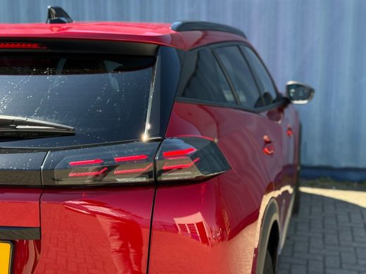 Peugeot 2008 1.2 Hybrid 145 Allure 360 camera | Keyless | Adeptieve cruise control | Apple carplay & Android auto ActivLease financial lease