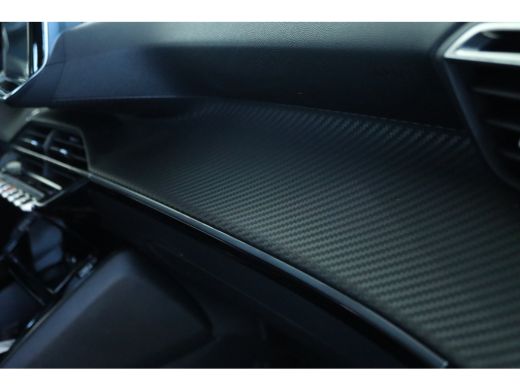 Peugeot 2008 1.2 Hybrid 145 Allure | Cruise Control | Sensoren | Navigatie | Carplay | Climate | LMV | LED | ActivLease financial lease