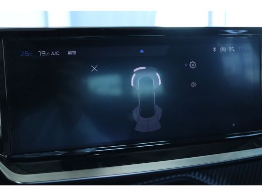 Peugeot 2008 1.2 Hybrid 145 Allure | Cruise Control | Sensoren | Navigatie | Carplay | Climate | LMV | LED | ActivLease financial lease