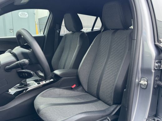 Peugeot 2008 1.2 PureTech 102PK Allure 6-bak | Halfleder | PDC | Apple Carplay/Android Auto | Cruise Control |... ActivLease financial lease