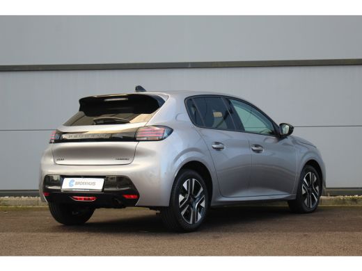 Peugeot 208 1.2 Hybrid 110 e-DCS6 Allure | Camera | Cruise | Carplay | Dodehoeksens. | DAB | Navi | Camera | ... ActivLease financial lease