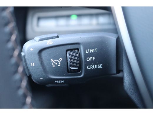 Peugeot 3008 1.6 Plug in Hybrid 225PK GT- Line Camera/Elektr-achterklep/Cruise-control ActivLease financial lease