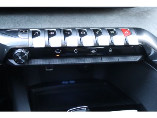 Peugeot 3008 1.6 Plug in Hybrid 225PK GT- Line Camera/Elektr-achterklep/Cruise-control ActivLease financial lease