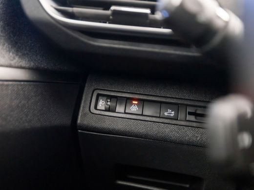 Peugeot 5008 1.2 PureTech Allure Sport 7 Persoons (APPLE CARPLAY, GROOT NAVI, 360 CAMERA, LEDER, ADAPTIVE CRUI... ActivLease financial lease