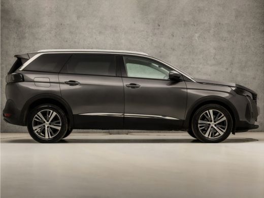 Peugeot 5008 1.2 PureTech Allure Sport 7 Persoons (APPLE CARPLAY, GROOT NAVI, 360 CAMERA, LEDER, ADAPTIVE CRUI... ActivLease financial lease