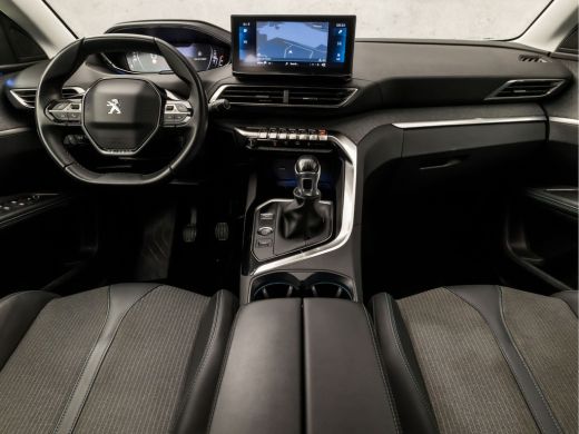 Peugeot 5008 1.2 PureTech Allure Sport 7 Persoons (APPLE CARPLAY, GROOT NAVI, 360 CAMERA, LEDER, ADAPTIVE CRUI... ActivLease financial lease