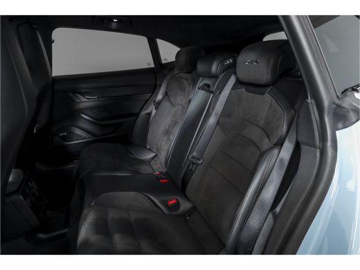 Porsche Taycan GTS 93 kWh | SOH 95% | Sport Chrono | Pano | Luchtvering | Bose | ACC | 360 Camera | Stoel-+Stuuv... ActivLease financial lease