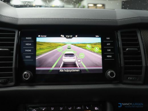 Skoda Kodiaq 1.5 TSI | Sportline | Business | Pano | Camera | Assistentie Pakket | Comfort Pakket | Travel Pak... ActivLease financial lease