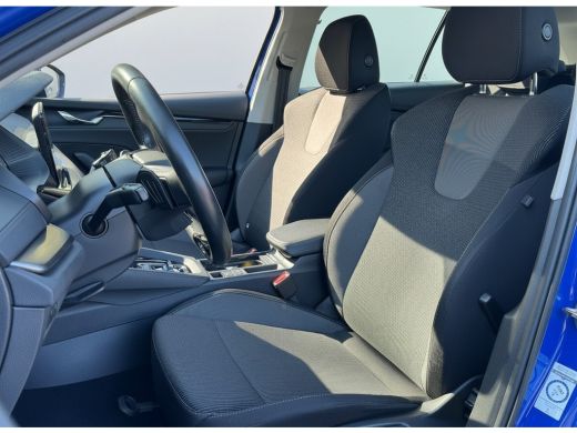 Skoda Octavia Combi TSI iV 204PK PHEV BUSINESS EDITION TREKHAAK/NAVI/CARPLAY ActivLease financial lease