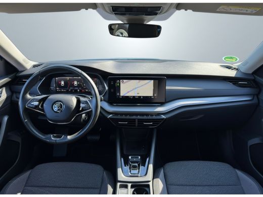 Skoda Octavia Combi TSI iV 204PK PHEV BUSINESS EDITION TREKHAAK/NAVI/CARPLAY ActivLease financial lease