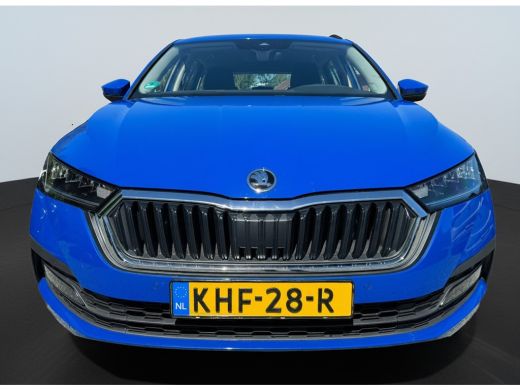 Skoda Octavia Combi TSI iV 204PK PHEV BUSINESS EDITION TREKHAAK/NAVI/CARPLAY ActivLease financial lease