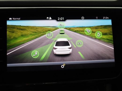 Skoda Superb 1.4 TSI iV Business Edition | SOH 90,7% | Stoelverwarming | Virtual Cockpit | Adaptive cruise | C... ActivLease financial lease