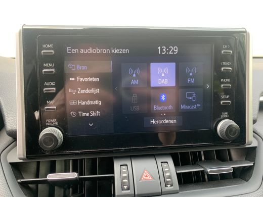 Toyota RAV4 2.5 Hybrid AWD First Edition Airco | 360 Camera | Cruise Control | DAB | Elktrische Achterklep | ... ActivLease financial lease