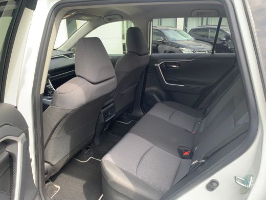 Toyota RAV4 2.5 Hybrid AWD First Edition Airco | 360 Camera | Cruise Control | DAB | Elktrische Achterklep | ... ActivLease financial lease