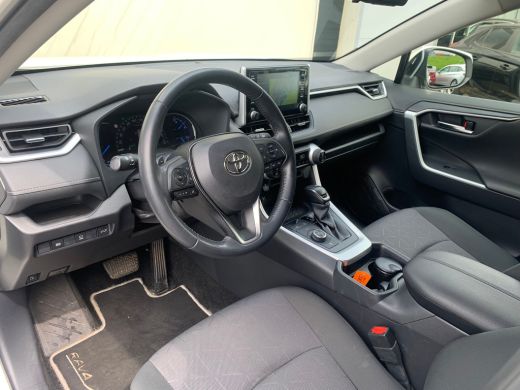 Toyota RAV4 2.5 Hybrid AWD First Edition Airco | 360 Camera | Cruise Control | DAB | Elktrische Achterklep | ... ActivLease financial lease