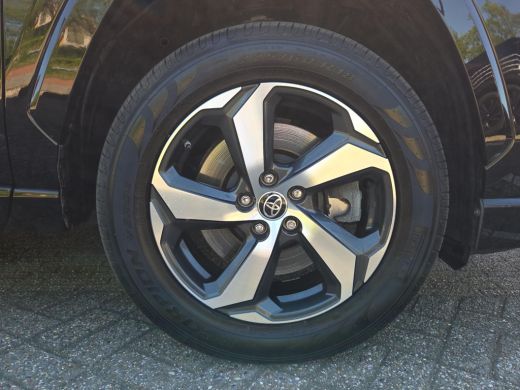 Toyota RAV4 2.5 Plug-in Hybrid AWD Style | Apple CarPlay | Navigatie | Stoelverw. | Rijklaar incl. garantie | ActivLease financial lease