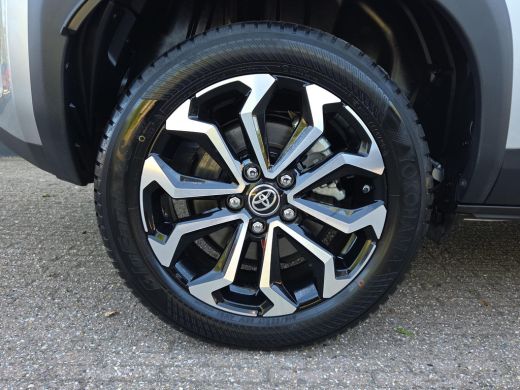 Toyota Yaris Cross 1.5 Hybrid 115 First Edition ActivLease financial lease