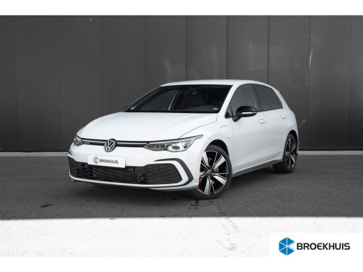 Volkswagen Golf 1.4 TSI eHybrid 245pk GTE | Adaptive Cruise | Stuur & Stoelverwarming | Parkeerhulp V+A | 18"