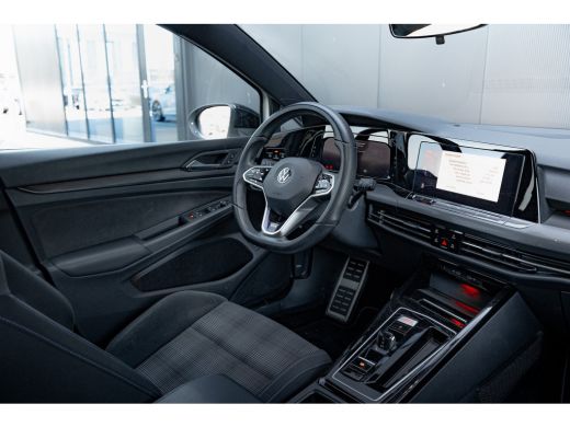 Volkswagen Golf 1.4 TSI eHybrid 245pk GTE | Adaptive Cruise | Stuur & Stoelverwarming | Parkeerhulp V+A | 18" ActivLease financial lease