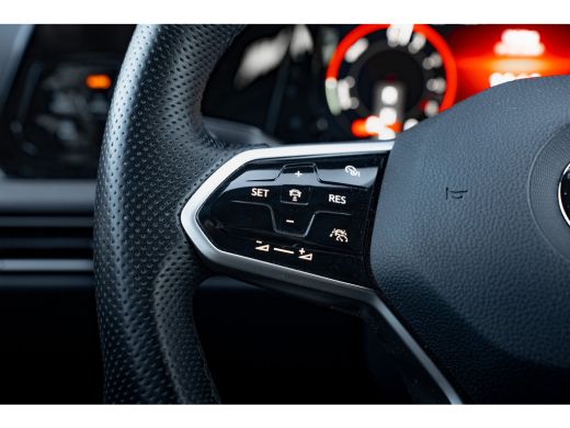 Volkswagen Golf 1.4 TSI eHybrid 245pk GTE | Adaptive Cruise | Stuur & Stoelverwarming | Parkeerhulp V+A | 18" ActivLease financial lease