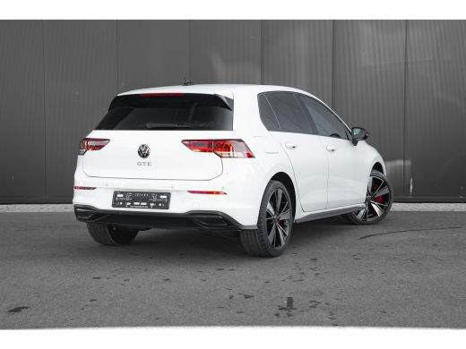 Volkswagen Golf 1.4 TSI eHybrid 245pk GTE | Adaptive Cruise | Stuur & Stoelverwarming | Parkeerhulp V+A | 18" ActivLease financial lease