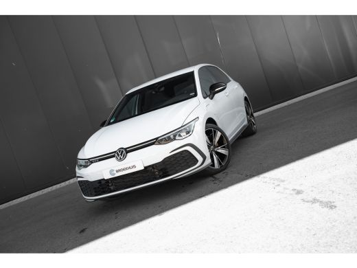 Volkswagen Golf 1.4 TSI eHybrid 245pk GTE | Adaptive Cruise | Stuur & Stoelverwarming | Parkeerhulp V+A | 18" ActivLease financial lease